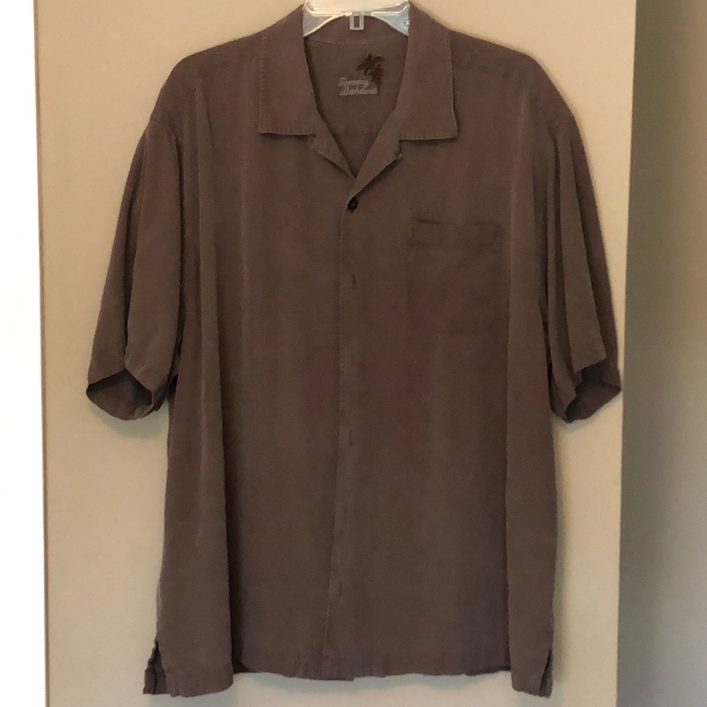 Men’s Tommy Bahama shirt